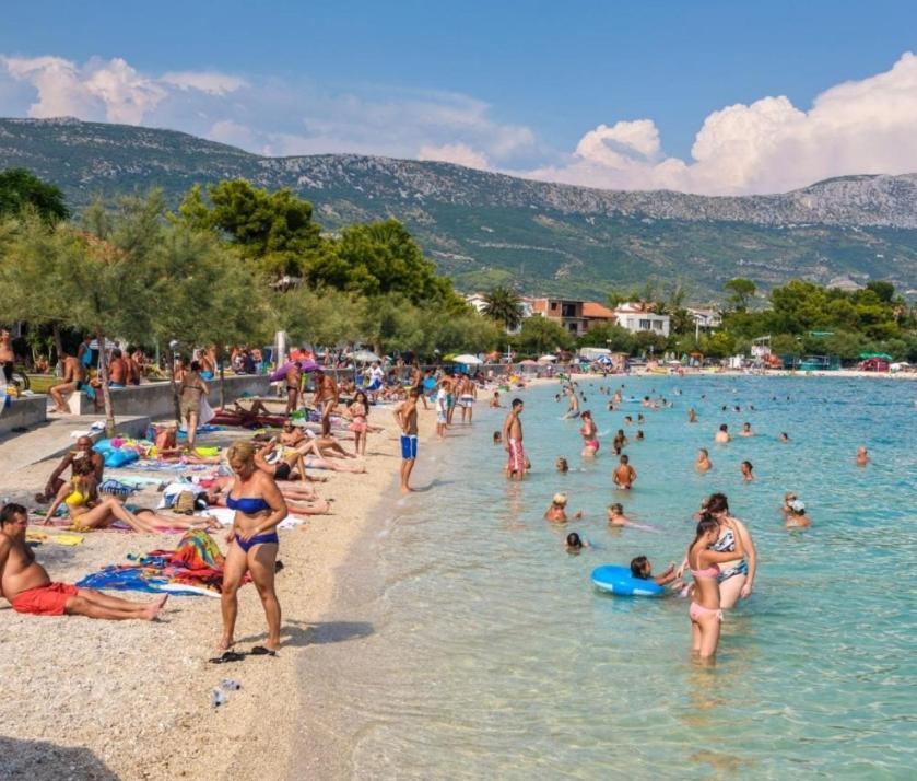 Stone House Lovric Apartment Kastela Luaran gambar